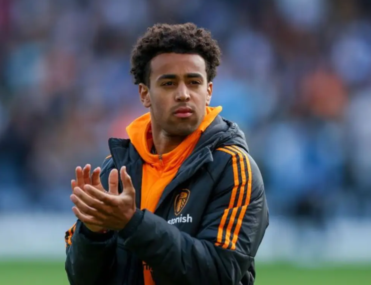 开云体育电竞 -亚洲杯官宣日再迎强敌；阿斯顿维拉远射贴柱；主帅态度——态度坚定；纪律约束更严格的简单介绍