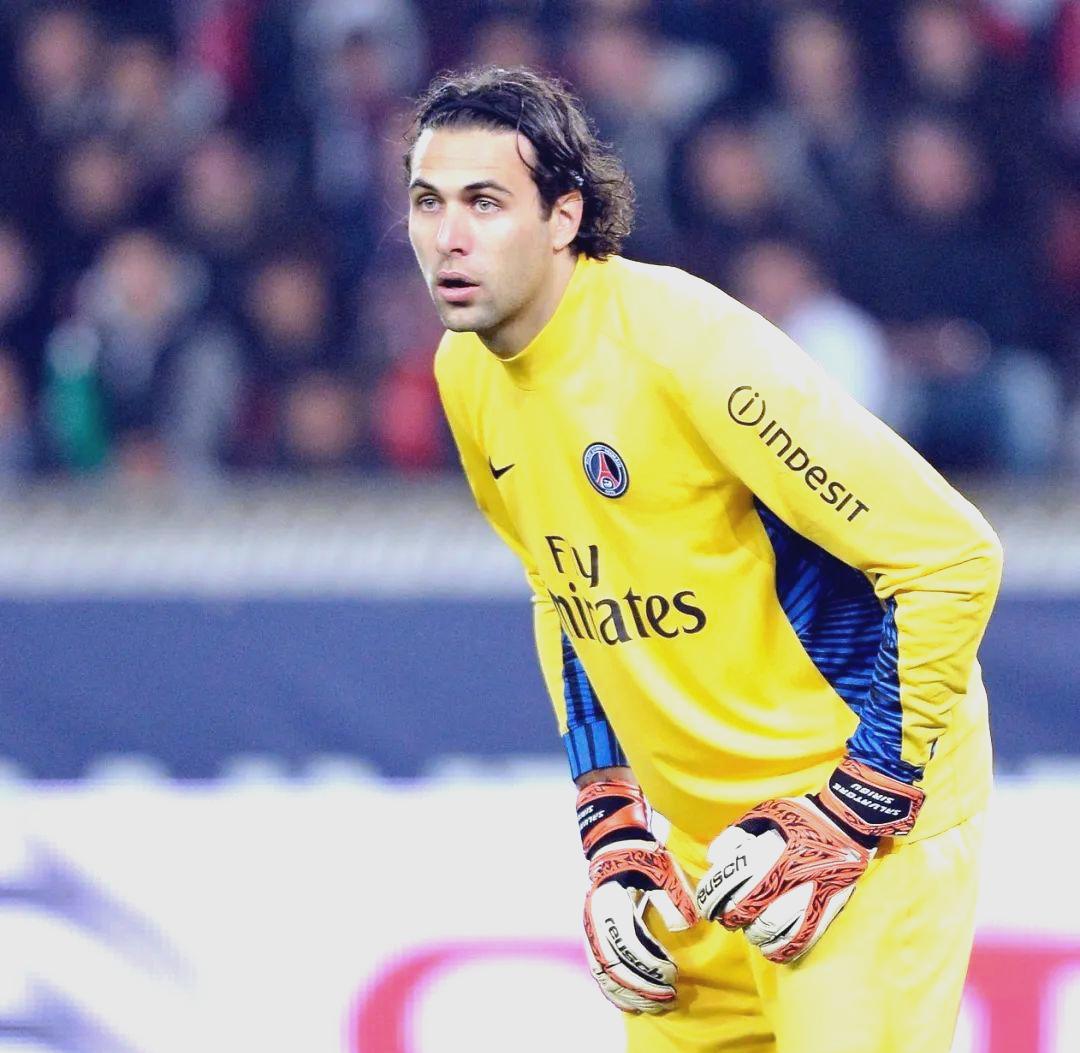 开云官方网站 -法甲赛后再迎强敌；休斯敦火箭调整名单；主帅态度——震撼外界；年轻球员得到机会的简单介绍