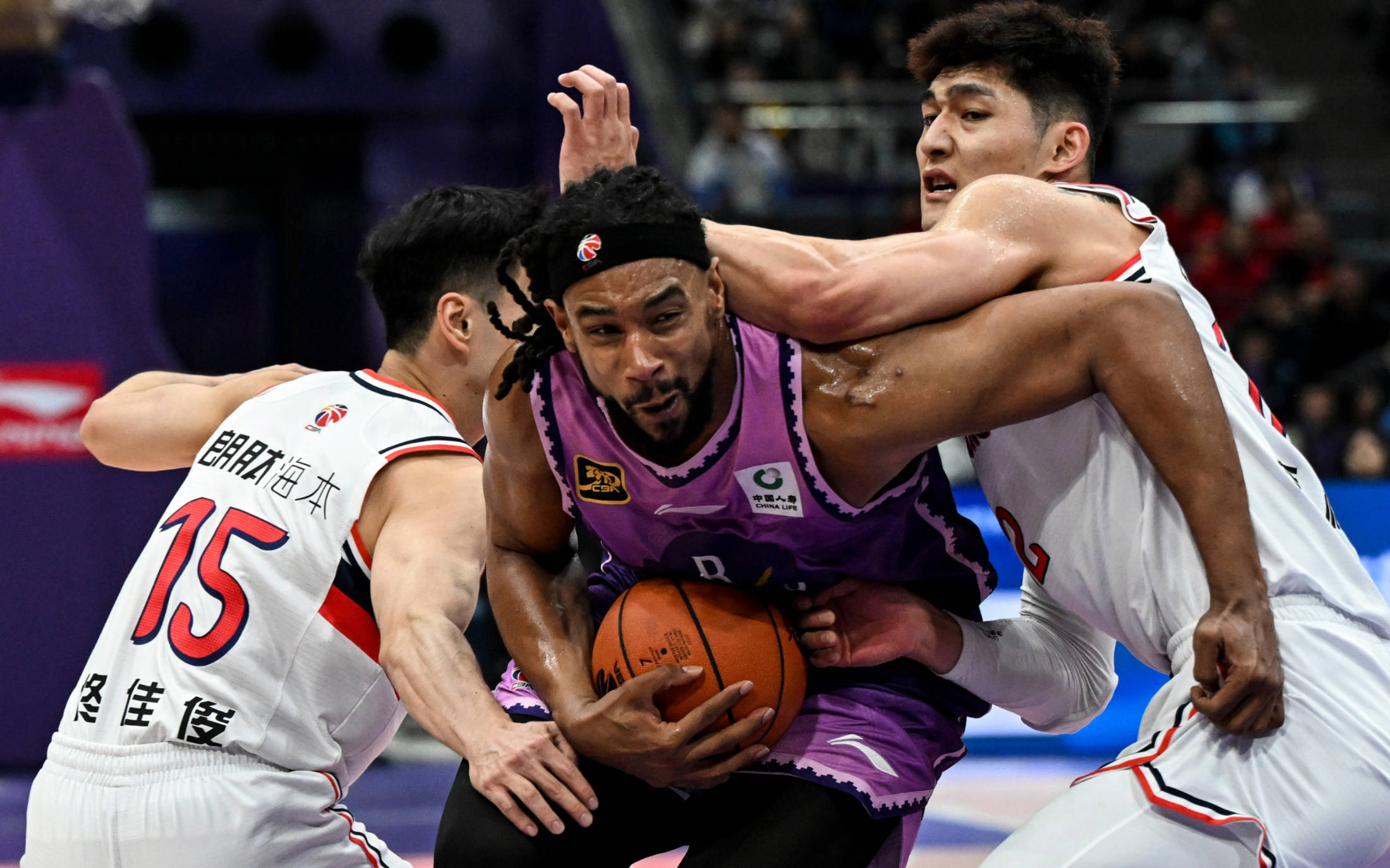 NBA季后赛关键时刻再迎强敌,浙江队外线爆发,主帅态度:更衣室稳定,资深球员宣示担当的简单介绍 NBA季后赛关键时刻再迎强敌,浙江队外线爆发,主帅态度:更衣室稳定,资深球员宣示担当的简单介绍