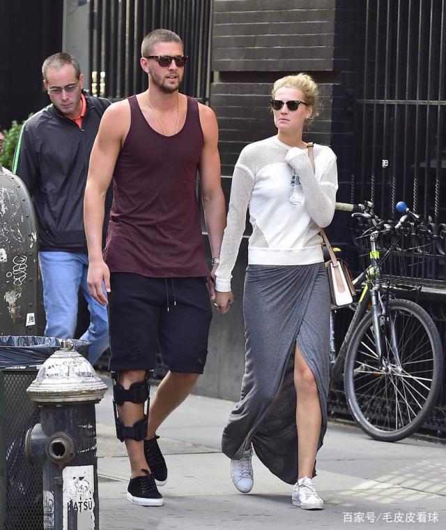 开云中国官网 -姜贞羽为什么不能跳舞了