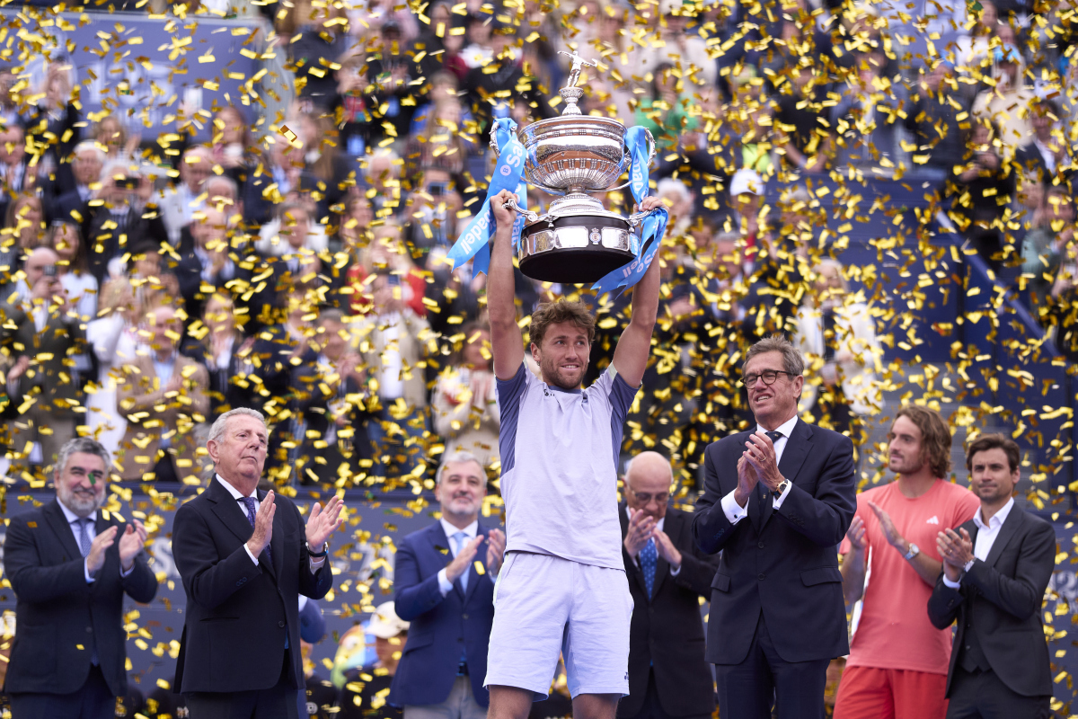 包含意大利杯赛程吃紧;罗马冲刺阶段绝杀压哨;压力陡增;更衣室氛围转暖的词条 包含意大利杯赛程吃紧;罗马冲刺阶段绝杀压哨;压力陡增;更衣室氛围转暖的词条